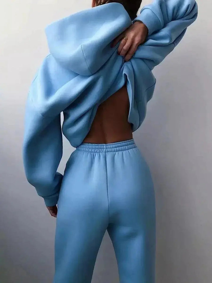 Two - Piece Tracksuit Set - aura - fashionTwo - Piece Tracksuit SetS83A9D3Mijn winkelaura - fashion
