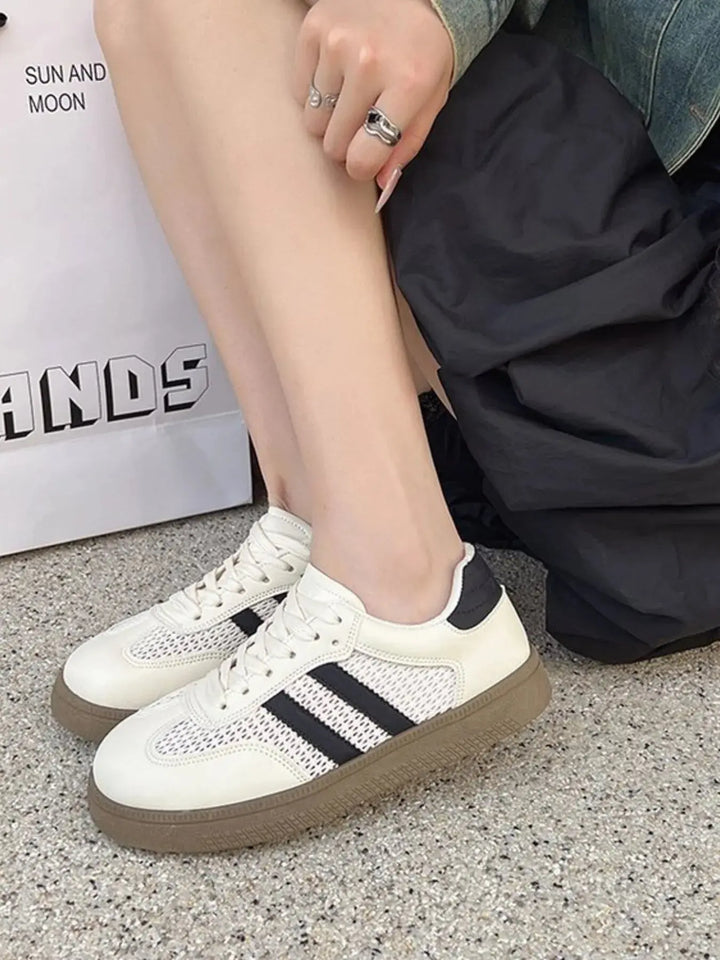 Lace Up Round Toe Platform Sneakers - aura - fashionLace Up Round Toe Platform Sneakers36af5e9707c4114d7cafa408ef096ccabf - Max - OriginTrendsiaura - fashion